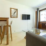 Апартаменти B Village Шамоні