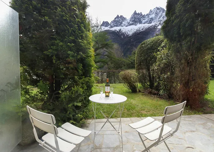 B Village * Chamonix